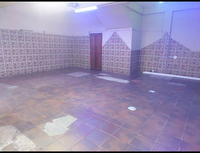 1,950M² HOTEL FOR SALE IN DURBAN CENTRAL
